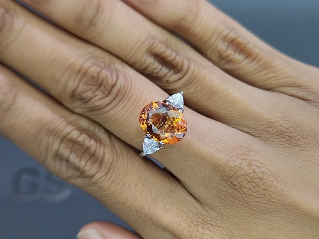 Topaz Imperial oval cut 6.49 carats, Brazil Image №5