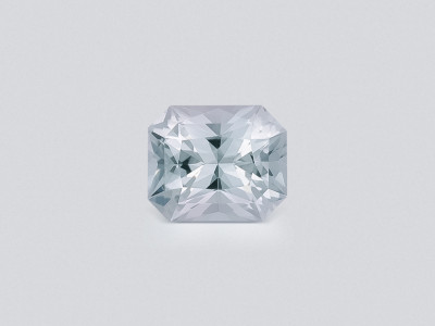 Kunzite light green radiant cut 2.06 carats, Pakistan photo