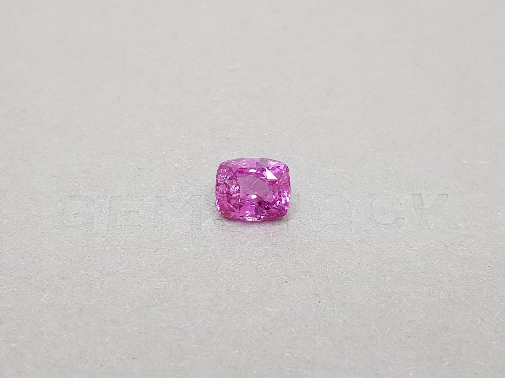 Unheated cushion cut pink sapphire 4.00 ct, Sri Lanka Image №1
