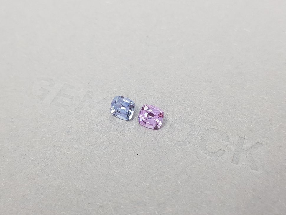 Contrasting pair of delicate sapphires 1.14 ct Image №2
