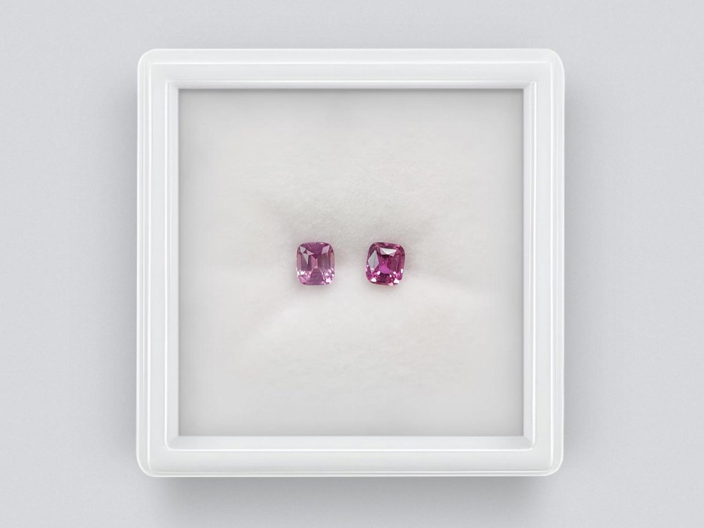 Pair of pink unheated cushion cut sapphires 0.72 carats from Madagascar  Image №1