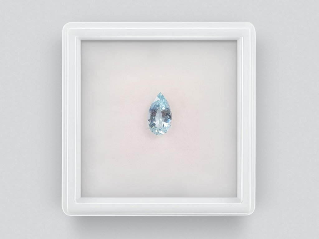 Aigue-marine bleue taille poire 0,80 carat Image №1