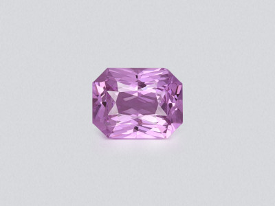 Unbehandelter rosa saphir im radiant-schliff 1,55 karat, Madagaskar photo