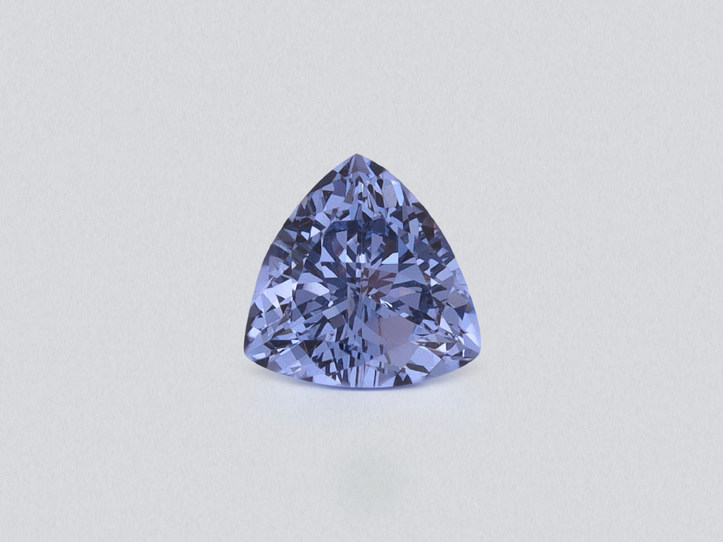 Grau-blauer spinell im trillion-schliff 0,50 karat, Tansania Image №1