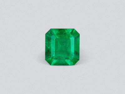 Rare Muzo green emerald from Colombia in emerald cut 2.03 ct photo