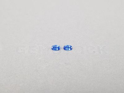 Pair of Royal Blue oval cut sapphires 0.54 ct, Sri Lanka photo