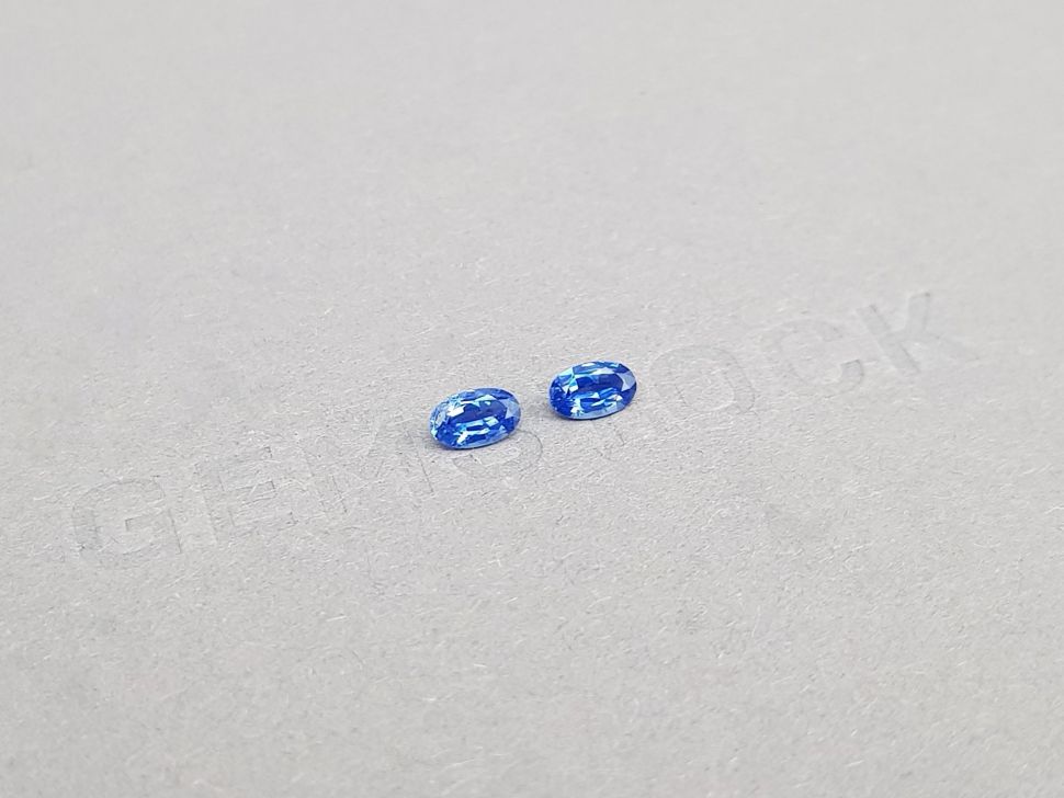 Pair of Royal Blue oval cut sapphires 0.54 ct, Sri Lanka Image №2