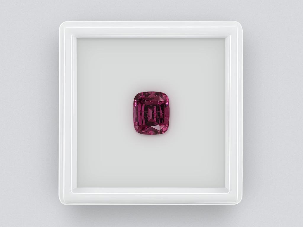 Grenat rhodolite taille coussin 4,84 carats, Tanzanie Image №1