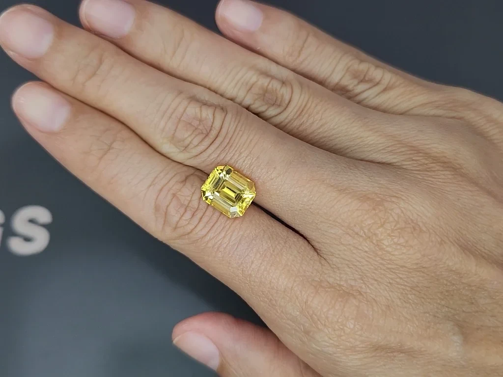 Saphir Golden Yellow non chauffé taille octogonale 5,54 carats, Sri Lanka Image №2