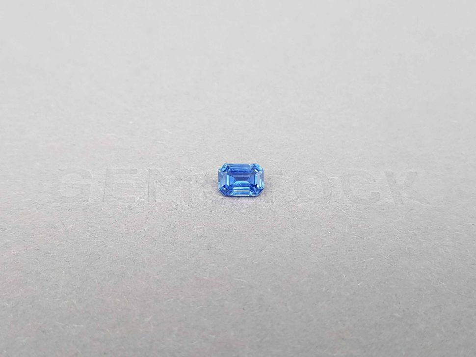 Unheated cornflower blue sapphire in octagon cut 0.80 ct, Sri Lanka Image №1