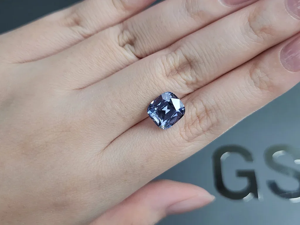 5,55 ct blauer Spinell im Kissenschliff, Burma Image №2