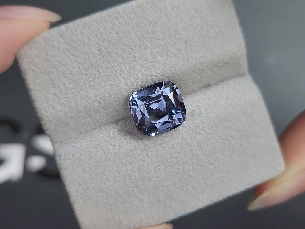 5,55 ct blauer Spinell im Kissenschliff, Burma Image №4