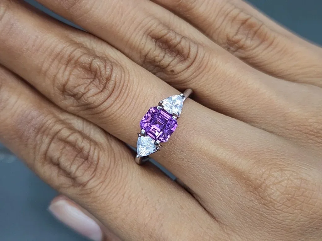 Unheated purple sapphire octagon cut 2.12 carats, Sri Lanka Image №5