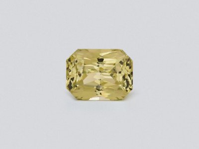 Yellow chrysoberyl radiant cut 2.01 carats, Madagascar photo