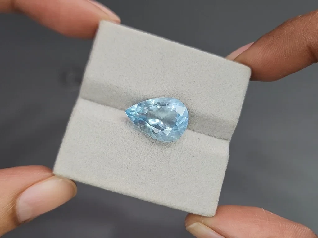 Aigue-marine taille poire 6,53 carats, Madagascar Image №4