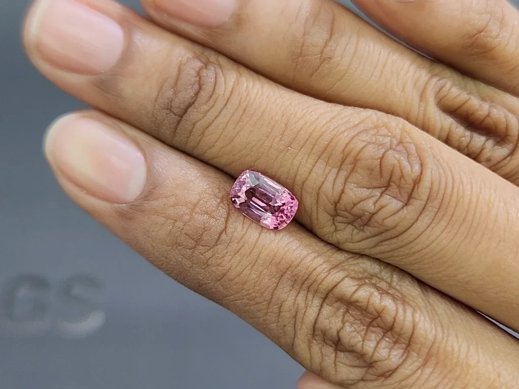Spinel Mahenge cushion cut 2.06 carats, Tanzania Image №2