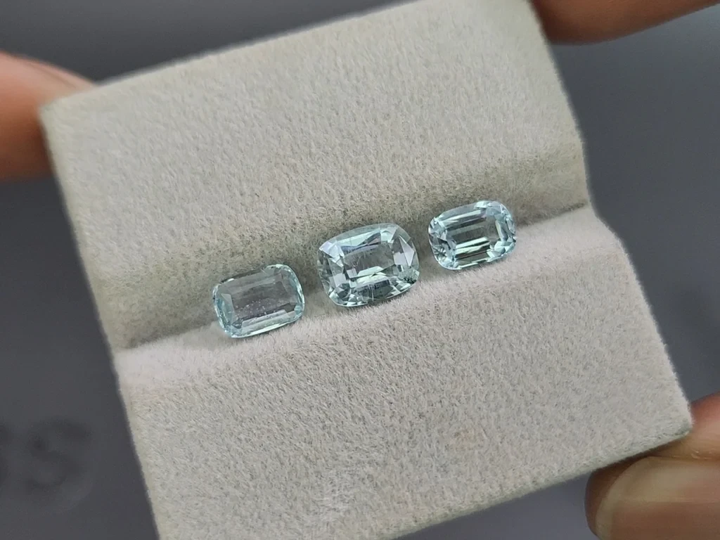 Ensemble aigues-marines taille coussin, 2,73 carats, Madagascar Image №5