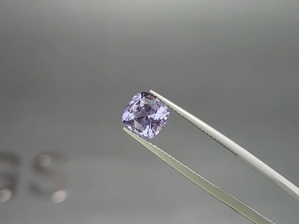 Violet spinelle  taille coussin 3,07 carats, Tanzanie Image №3