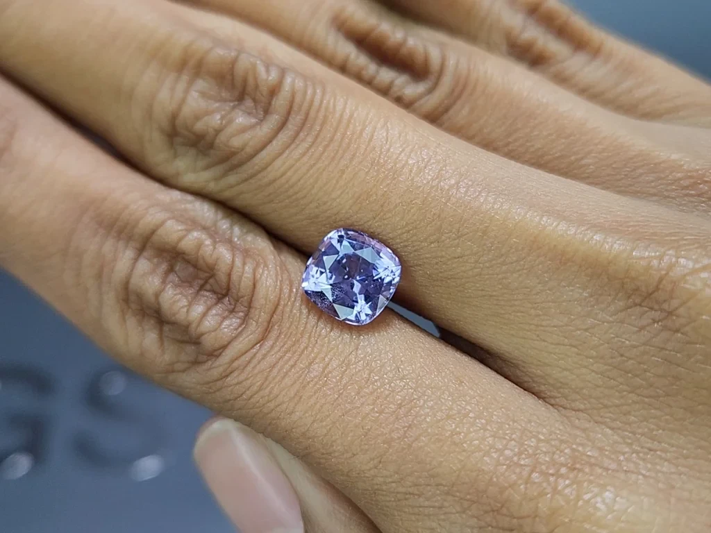 Violet spinelle  taille coussin 3,07 carats, Tanzanie Image №2
