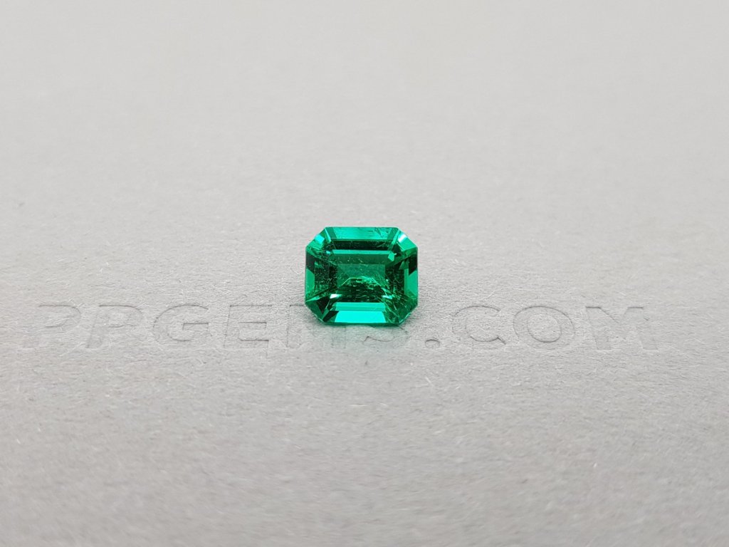 Intense Muzo Green emerald 1.23 ct, Colombia (GRS) Image №1