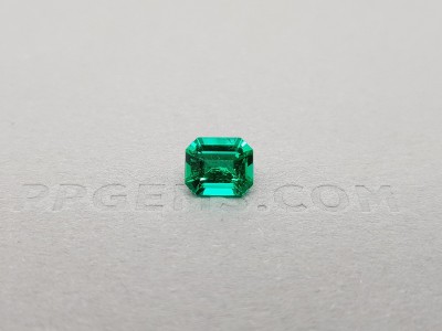 Vivid green emerald 1.23 ct, Colombia (GRS) photo