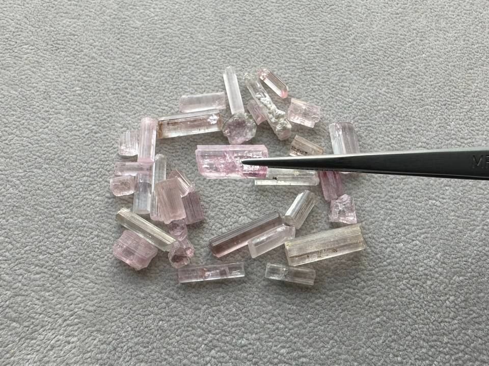 Lot #3 Raw Tourmalines from Afghanistan 62.99 ct 33 pcs Image №3
