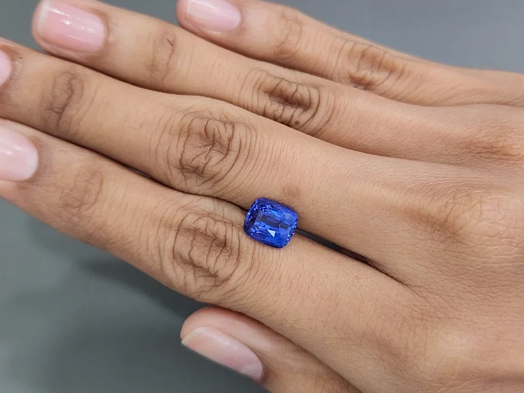 Saphir bleu taille coussin bleu royal 4,00 carats, Sri Lanka Image №2