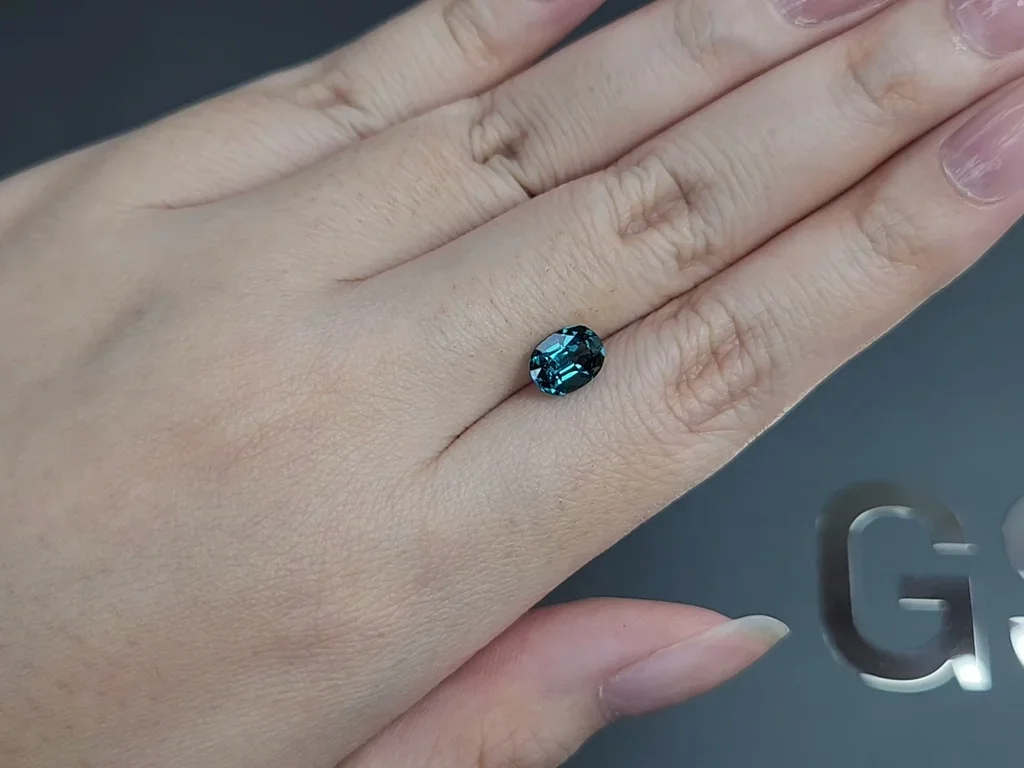 Tourmaline Lagoon in oval cut 1.30 carats, Afghanistan Image №2