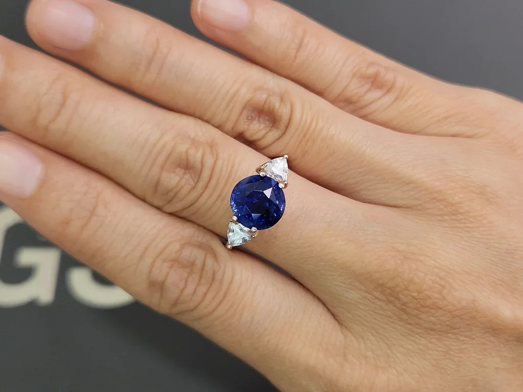 Unbeheizter saphir königsblauer im rundschliff 5,29 carats, Sri Lanka Image №5