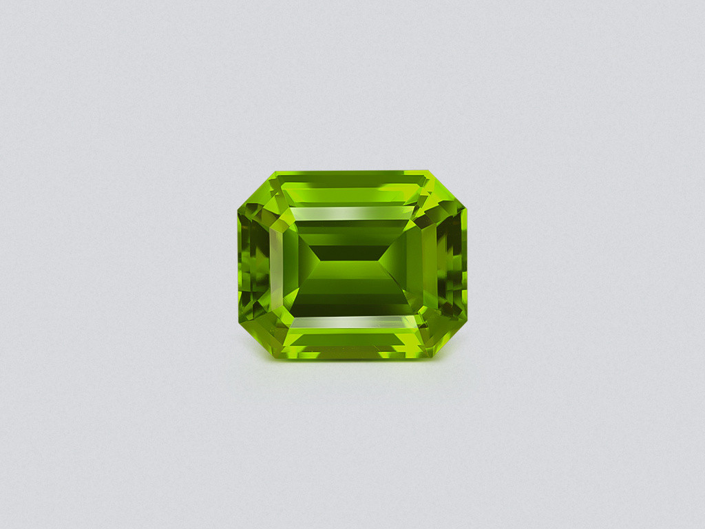 Péridot jaune vert taille octogonale 8,00 ct Pakistan  Image №1