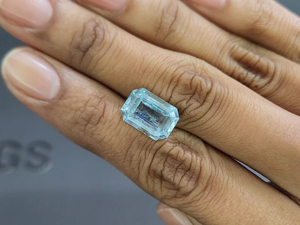 Aquamarin achteckig geschliffener 4,67 karat, Madagaskar  Image №2