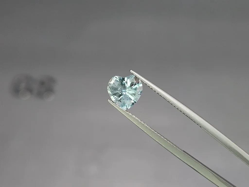 Une aigue-marine taille cœur de 4,11 carats,de Madagascar,  Image №3