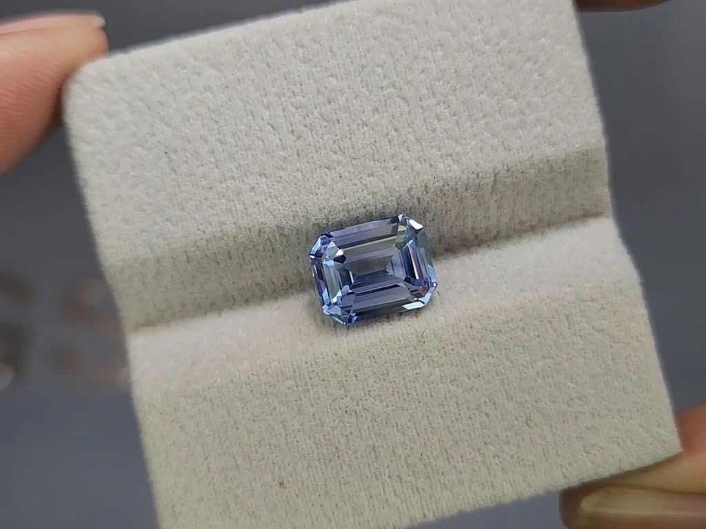 Unbehandelter blauer saphir im oktagon-schliff 4,07 karat, Sri Lanka Image №4