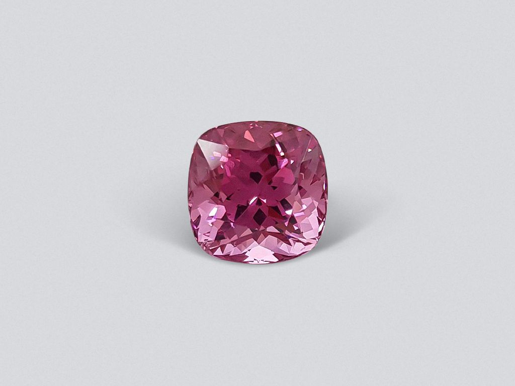 Pink Burmese spinel cushion cut 5.50 carats Image №1