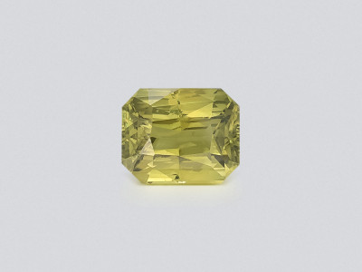 Unheated gelber grüner saphir im radiant schliff 2,52 karat, Madagaskar photo