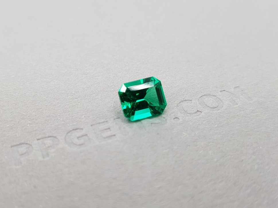 Colombian intense Muzo Green emerald 1.29 ct, GRS Image №2