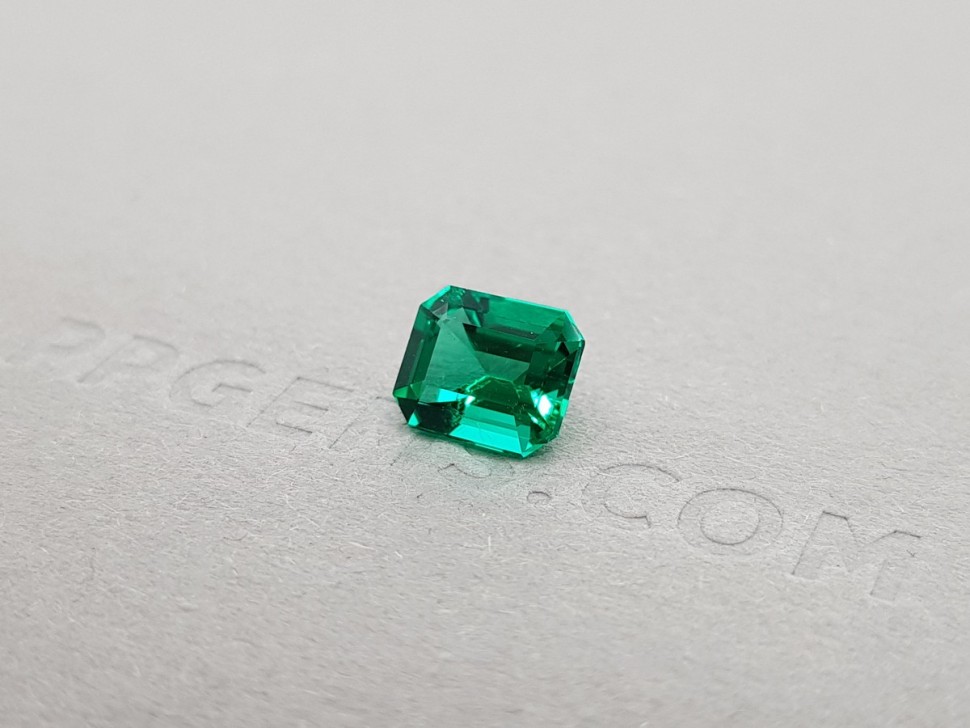 Colombian intense Muzo Green emerald 1.29 ct, GRS Image №3