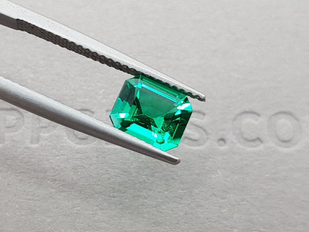 Colombian intense Muzo Green emerald 1.29 ct, GRS Image №4