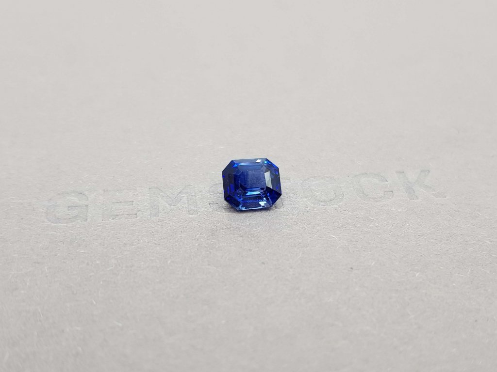 Octagon cut blue sapphire from Sri Lanka 1.96 ct Image №2
