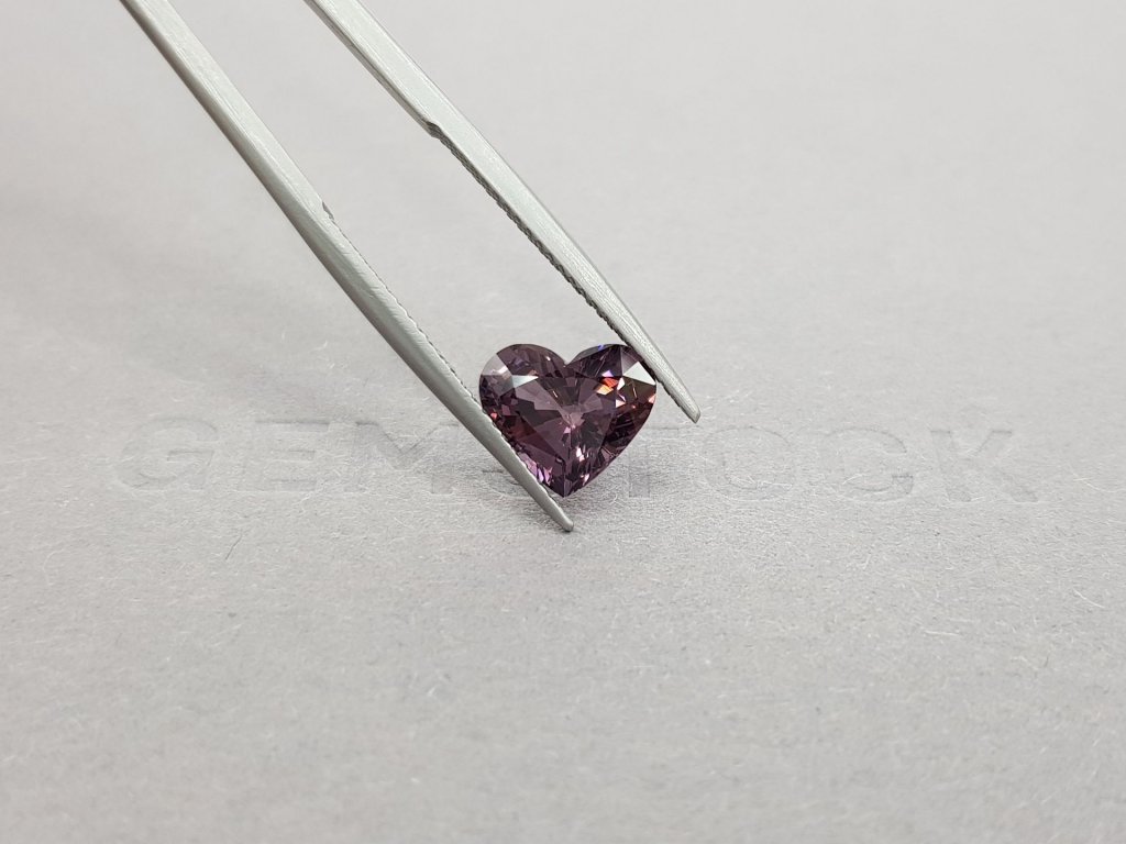 Intense purple heart cut spinel 2.39 ct, Burma Image №4