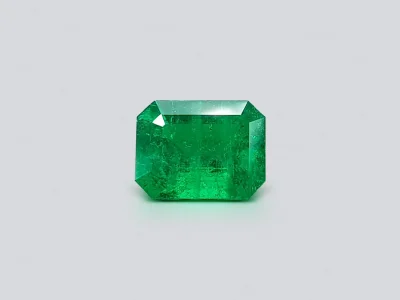 Vivid Green Emerald octagon cut 1.40 ct Colombia photo