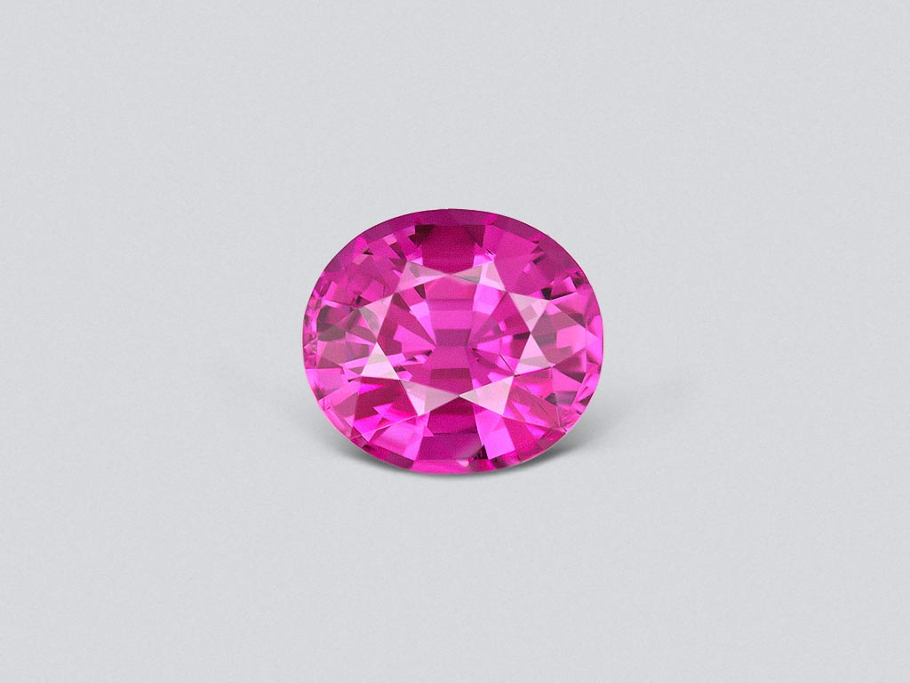 Vibrant pink rubellite 5.24 carats in oval cut, Africa Image №1