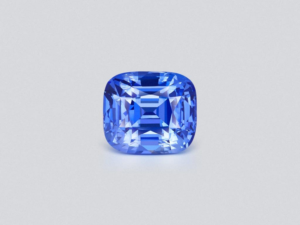 Cornflower blue sapphire in cushion cut 7.71 carats, Sri Lanka  Image №1