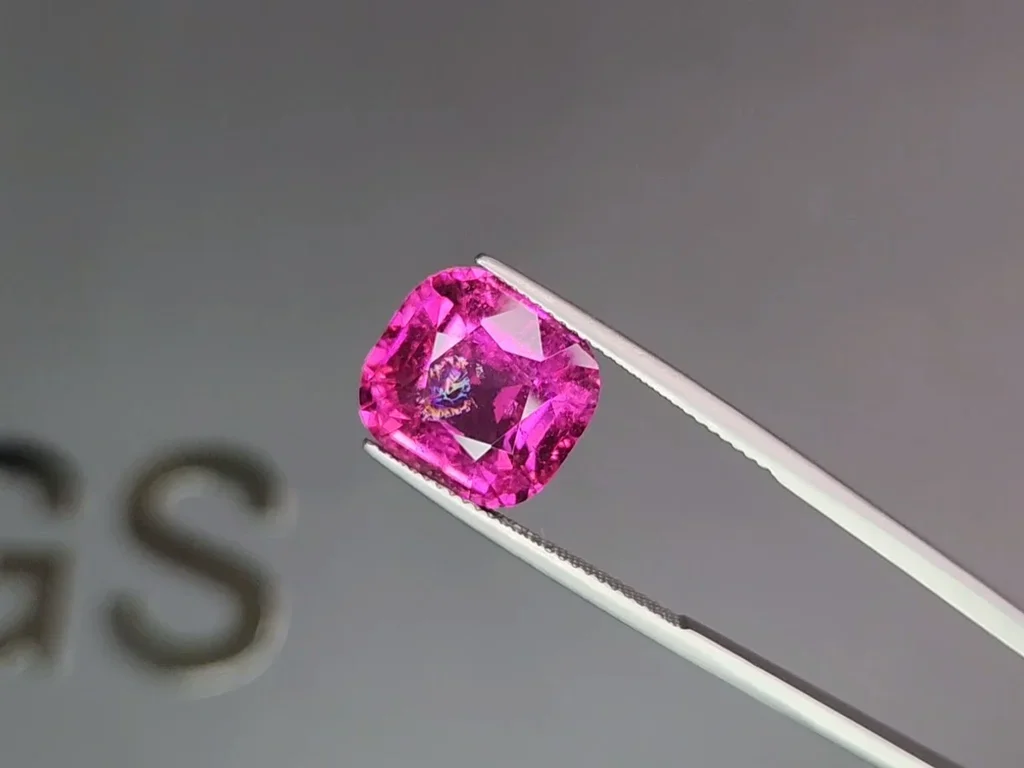 Cushion cut pink rubellite tourmaline 8.95 carats  Image №3