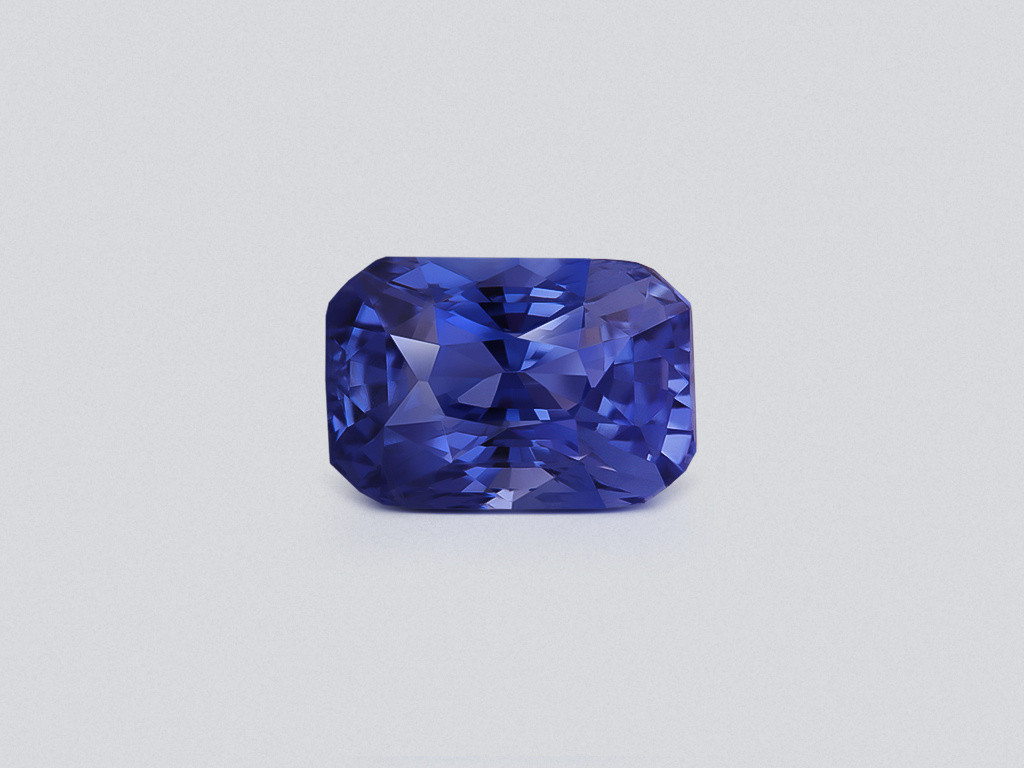 Saphir bleu taille radiant non chauffé de 3,52 carats, Sri Lanka Image №1