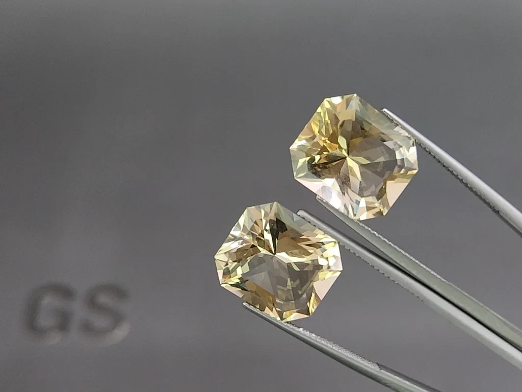 Pair of citrines radiant high precision cut 18.65 carats, Africa Image №3