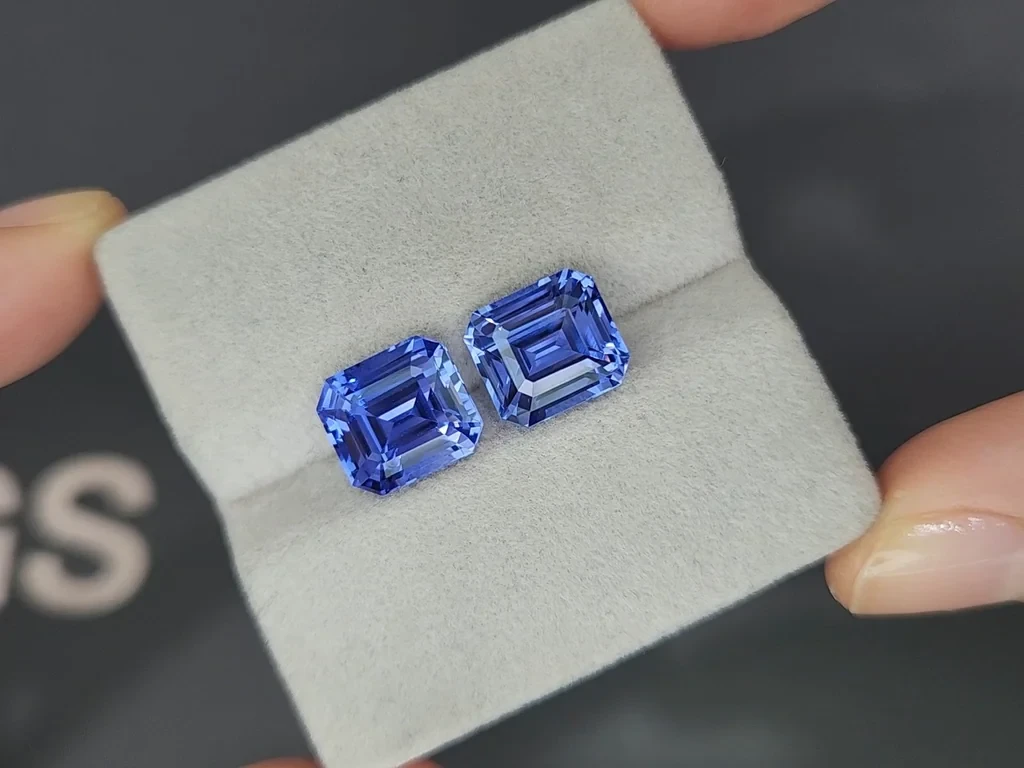 Paire de saphirs bleu intense taille octogonale de 11,36 carats, Sri Lanka Image №4