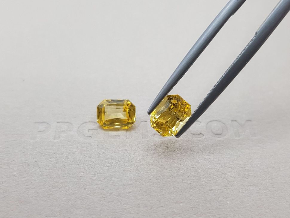 Pair of bright yellow sapphires, 3.25 ct radiant cut, Sri Lanka Image №4