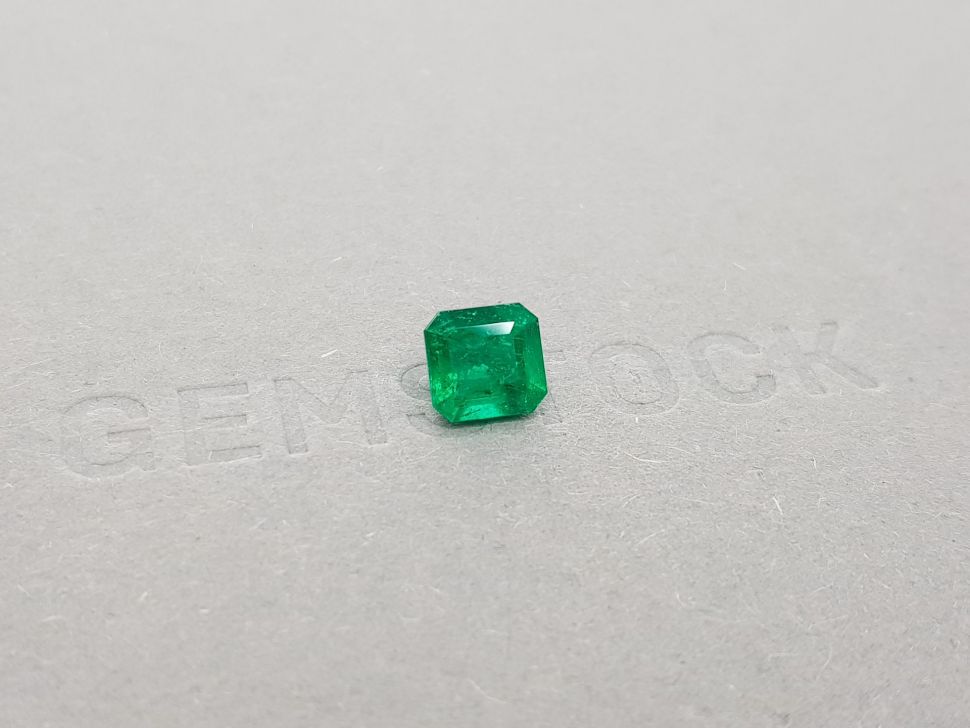 Colombian octagon emerald 1.41 ct Image №2
