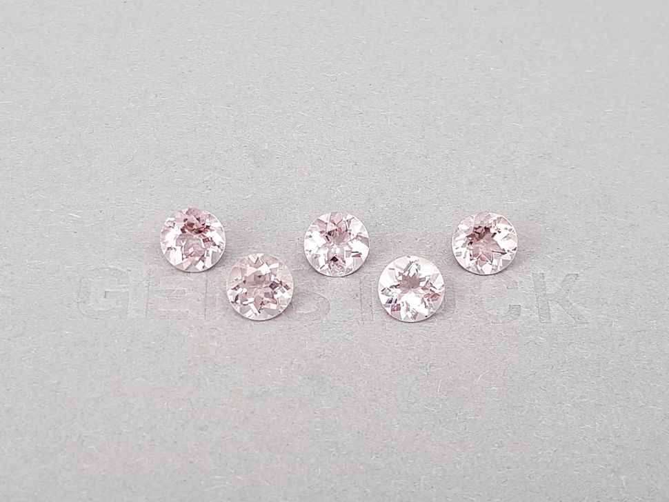 Set of pink morganites in round cut 4.63 carats Image №1